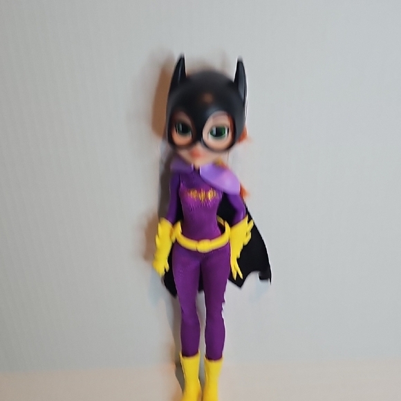 Mattel DC Superhero Girl Doll - Batgirl - Picture 5 of 5